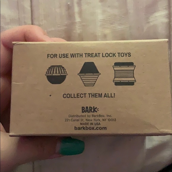 barkbox treat lock